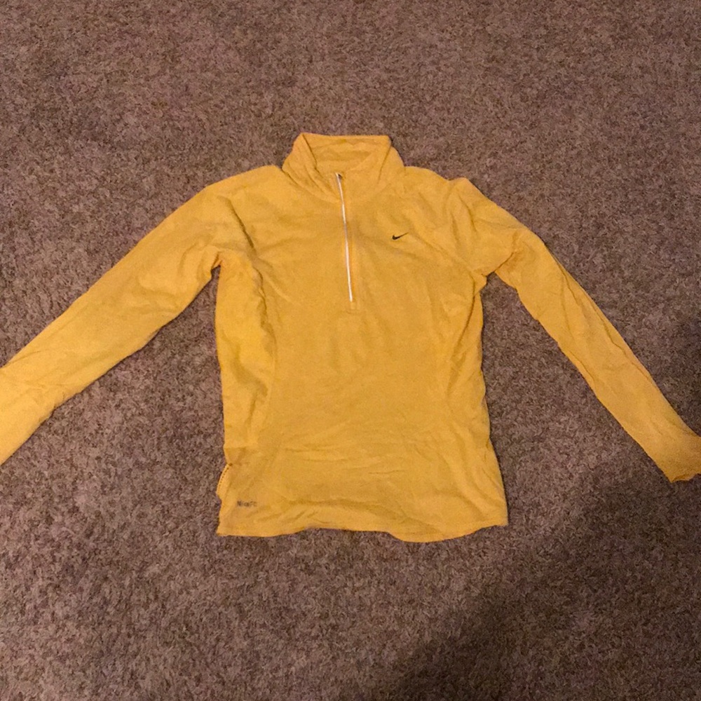 Nike pullover